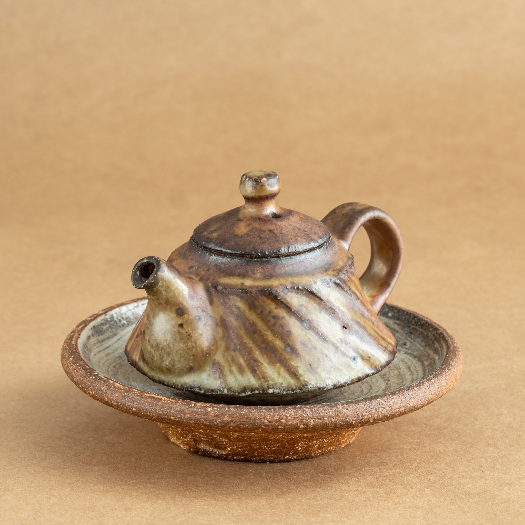 STARDUSTBLOSSOM  TEAPOT PLATE
