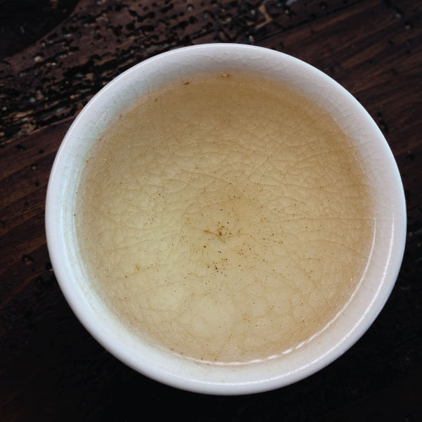 Licor de té blanco White Dehongensis