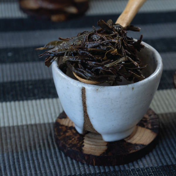 Hojas húmedas de té azul u oolong Mi Lan Xiang